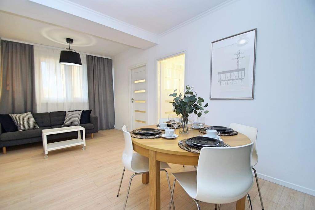 Apartament Korfantego Citycentre Z Widokiem Na Spodek 카토비체 외부 사진